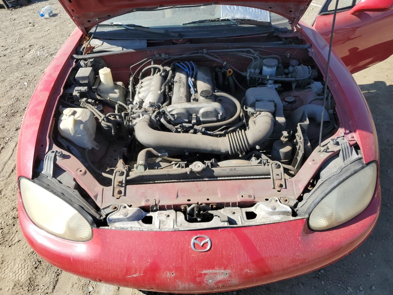 JM1NB3531X0107332 1999 Mazda Mx-5 Miata