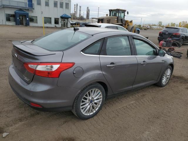 Sedans FORD FOCUS 2013 Gray