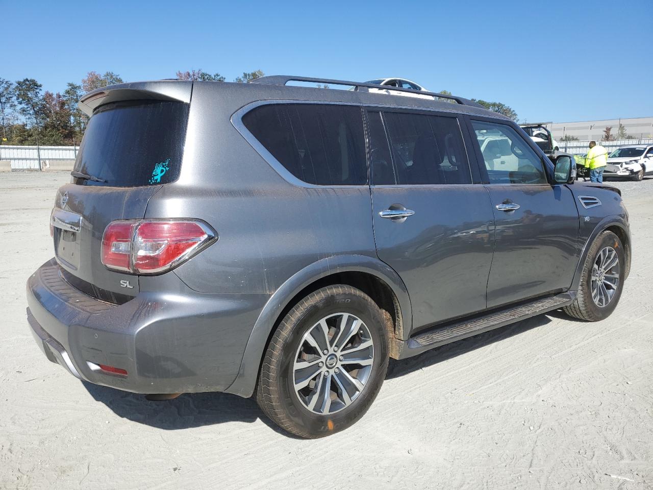 2020 Nissan Armada - Image 3