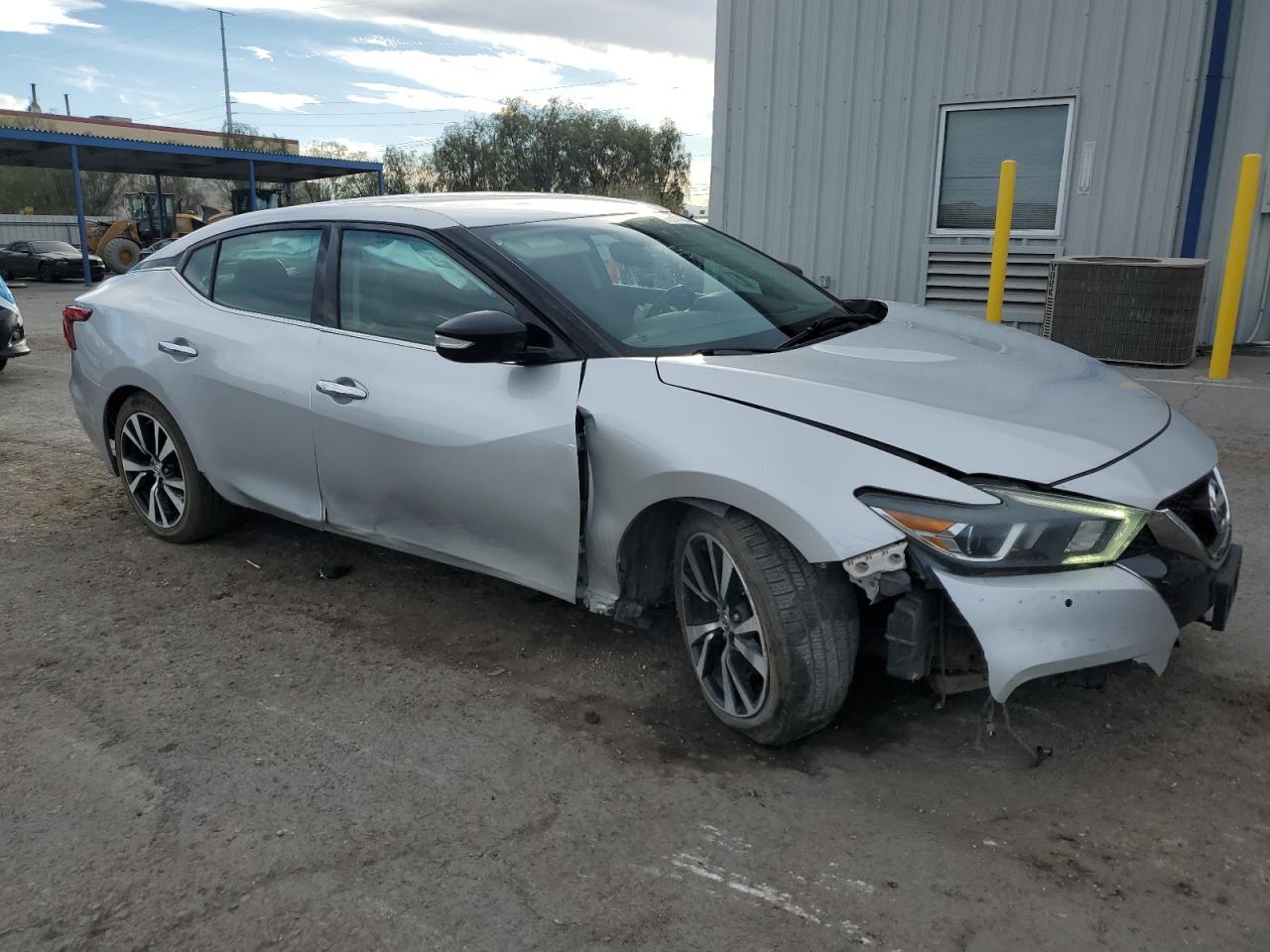 2018 Nissan Maxima - Image 4