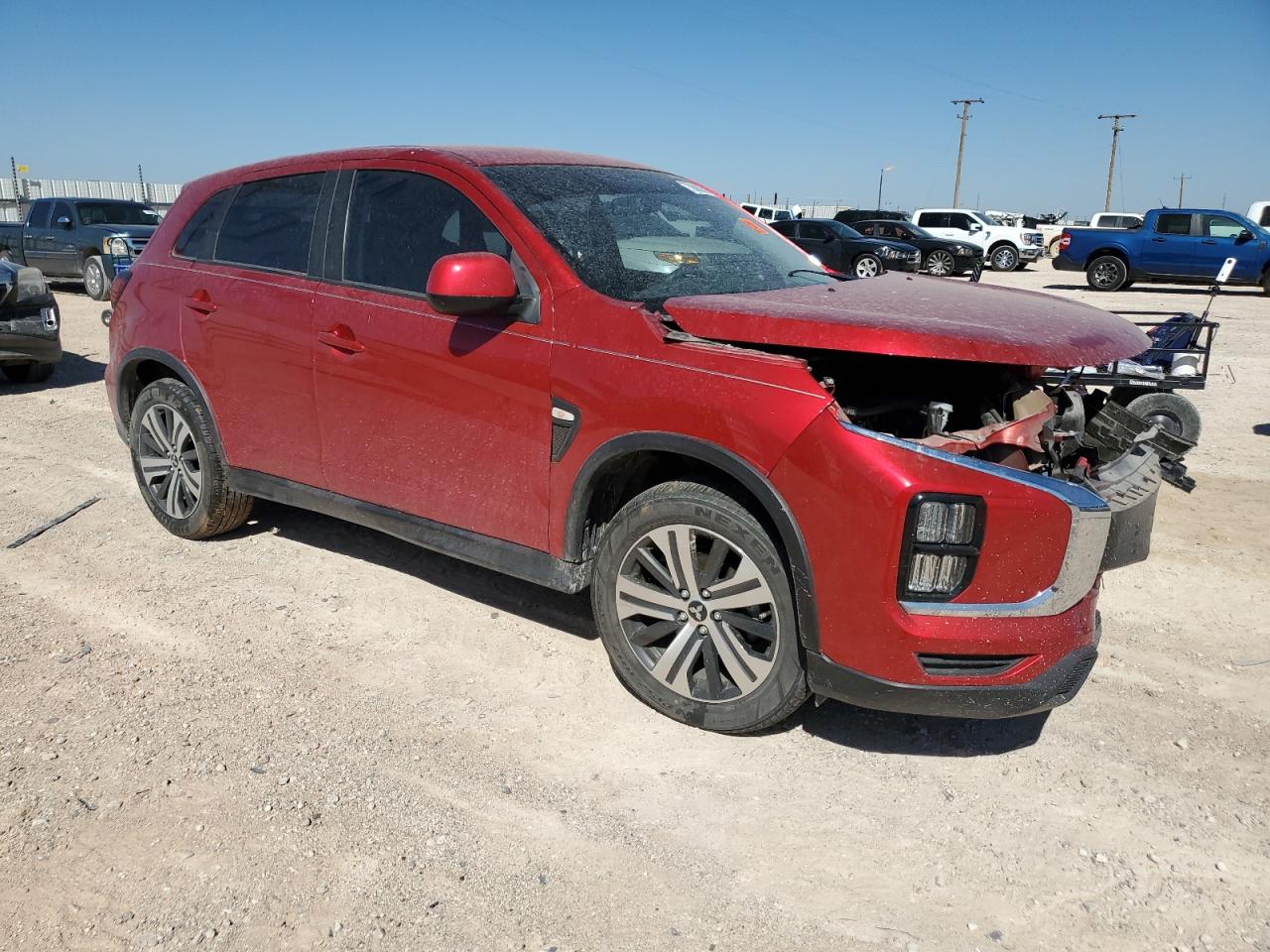 2020 Mitsubishi Outlander - Image 4