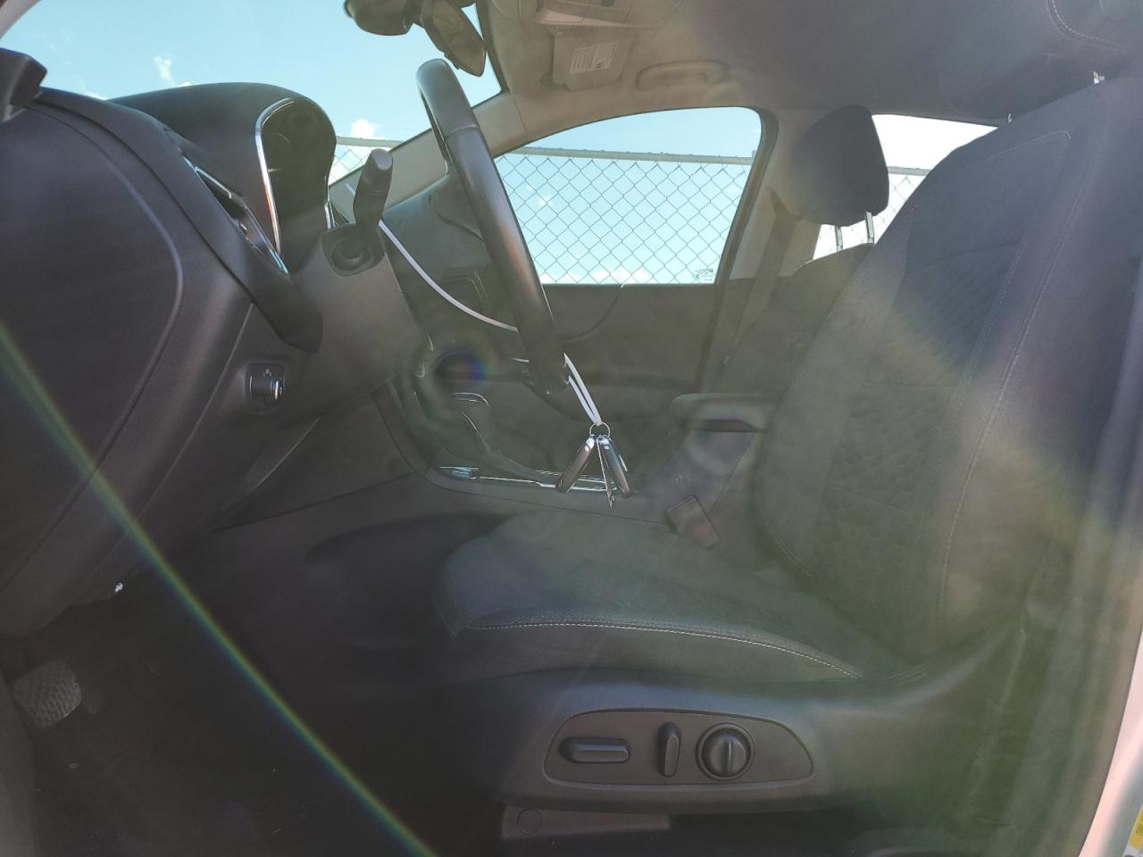 2020 Chevrolet Equinox - Image 7