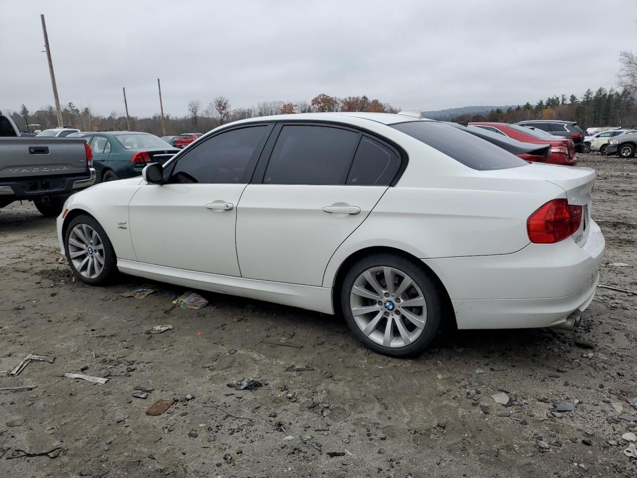 2011 BMW 3er - Image 2