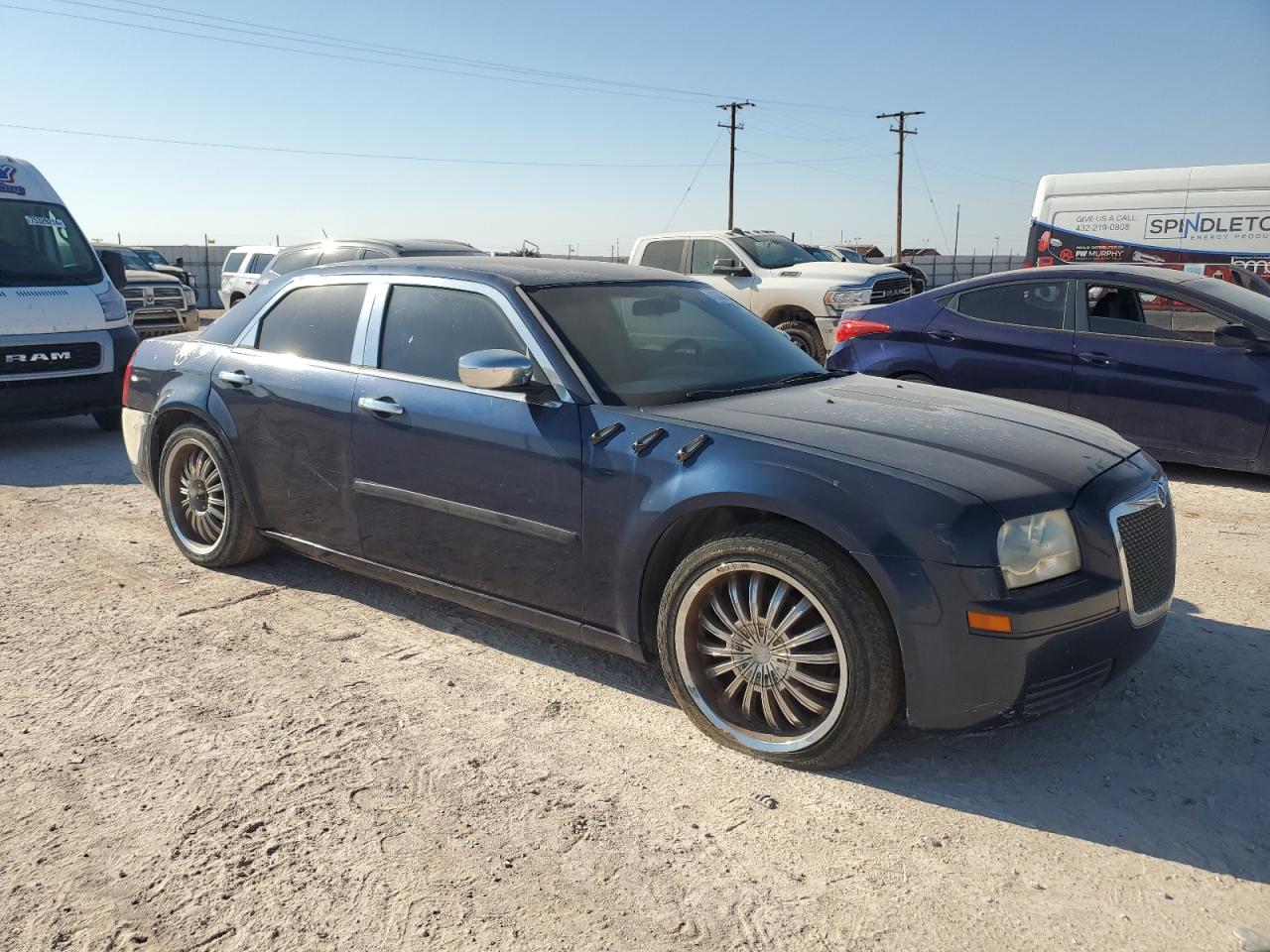 2006 Chrysler 300 - Image 4