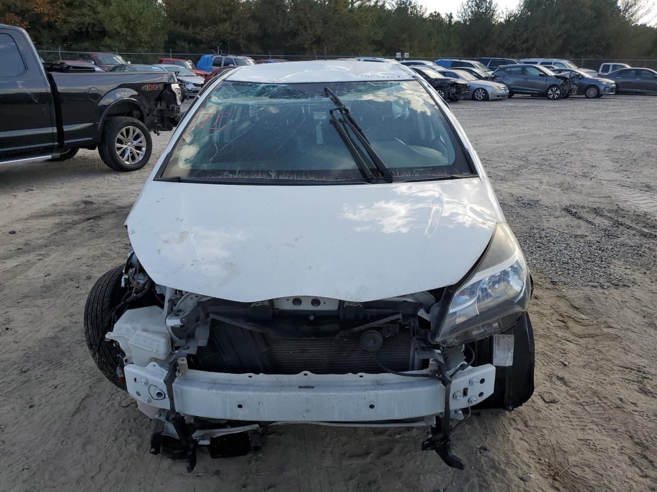 2017 Toyota Yaris - Image 5