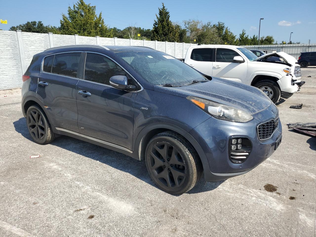 2017 Kia Sportage - Image 4