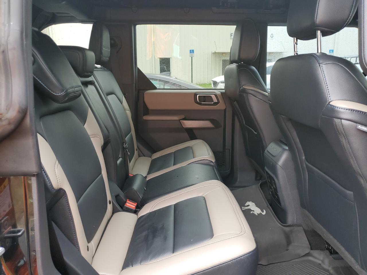 2023 Ford Bronco Base VIN: 1FMEE5DP3PLA84105 Lot: 74380334