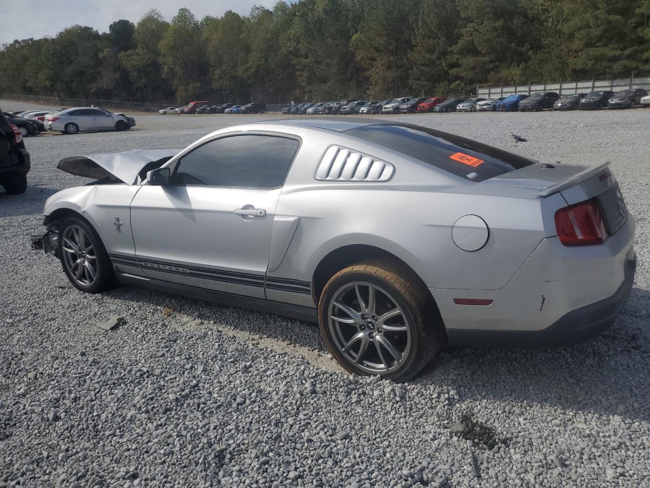 2010 Ford Mustang - Image 2
