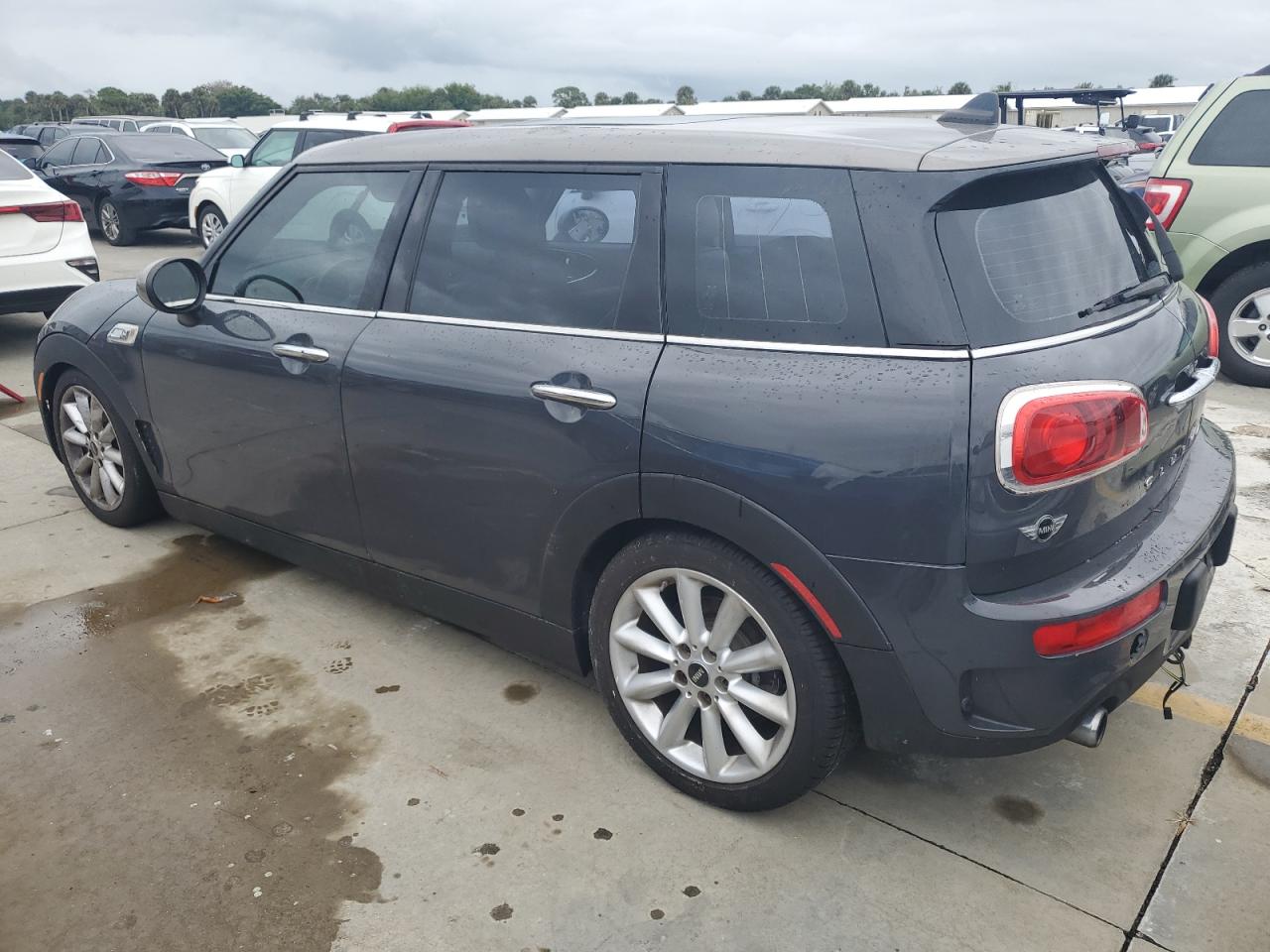 2016 MINI Cooper - Image 2