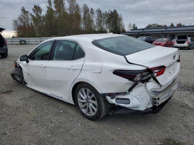 4T1C11AK5MU614939 Toyota Camry LE 2