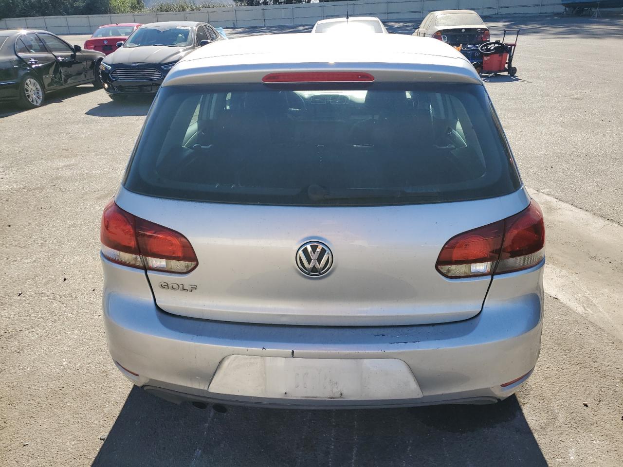 WVWDB7AJXBW057768 2011 Volkswagen Golf