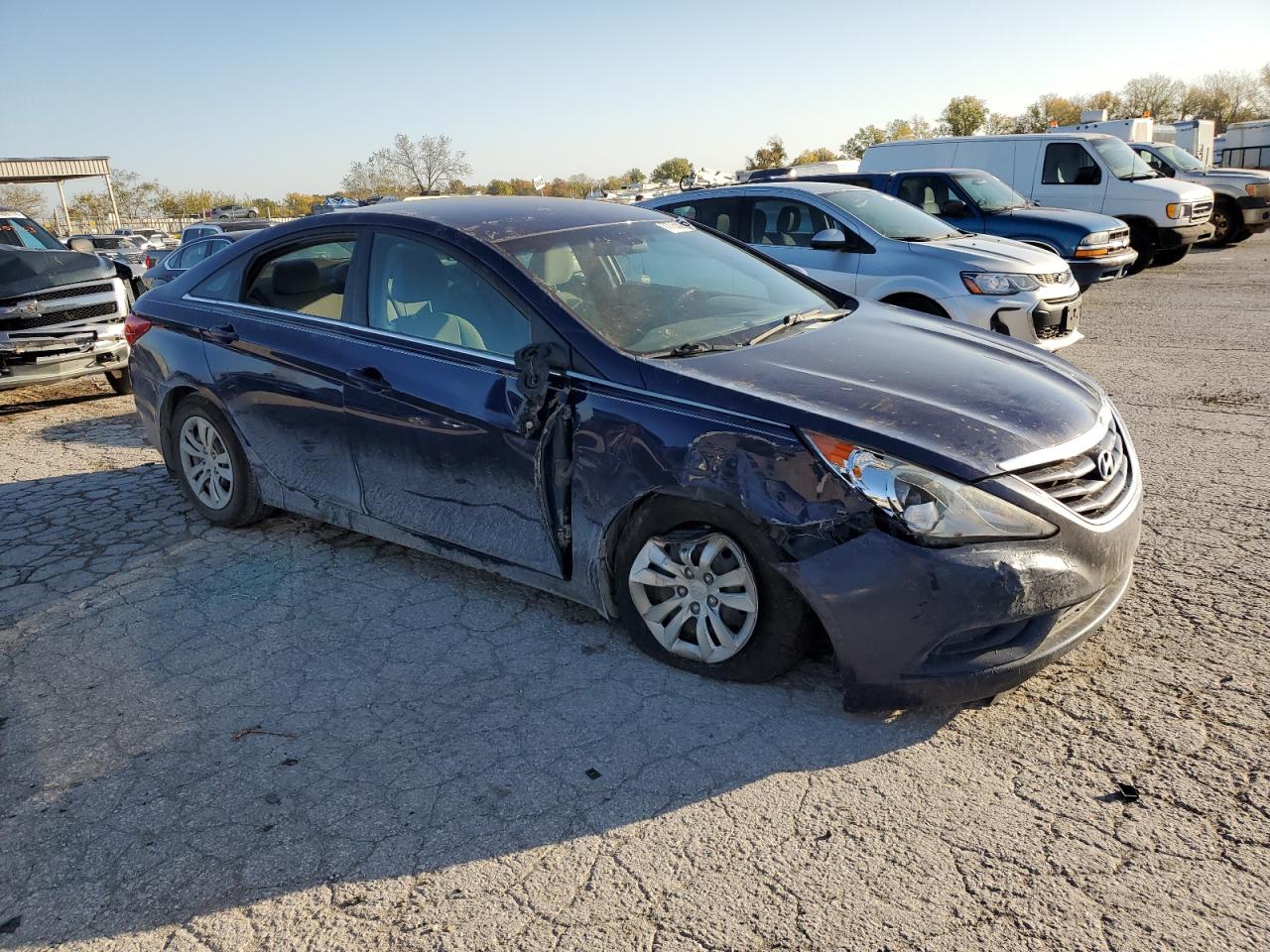 2011 Hyundai Sonata - Image 4