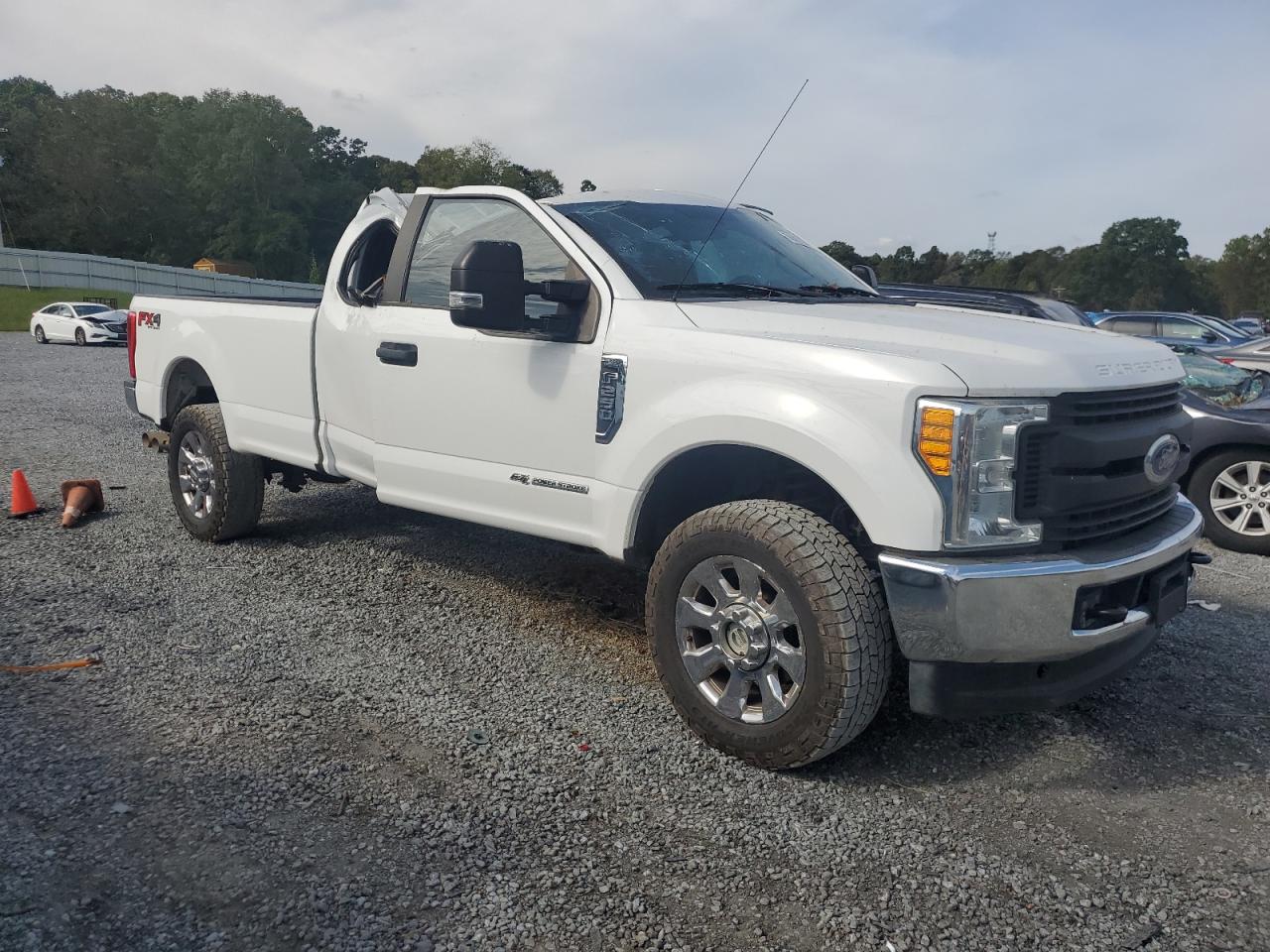 2017 Ford F250 - Image 4