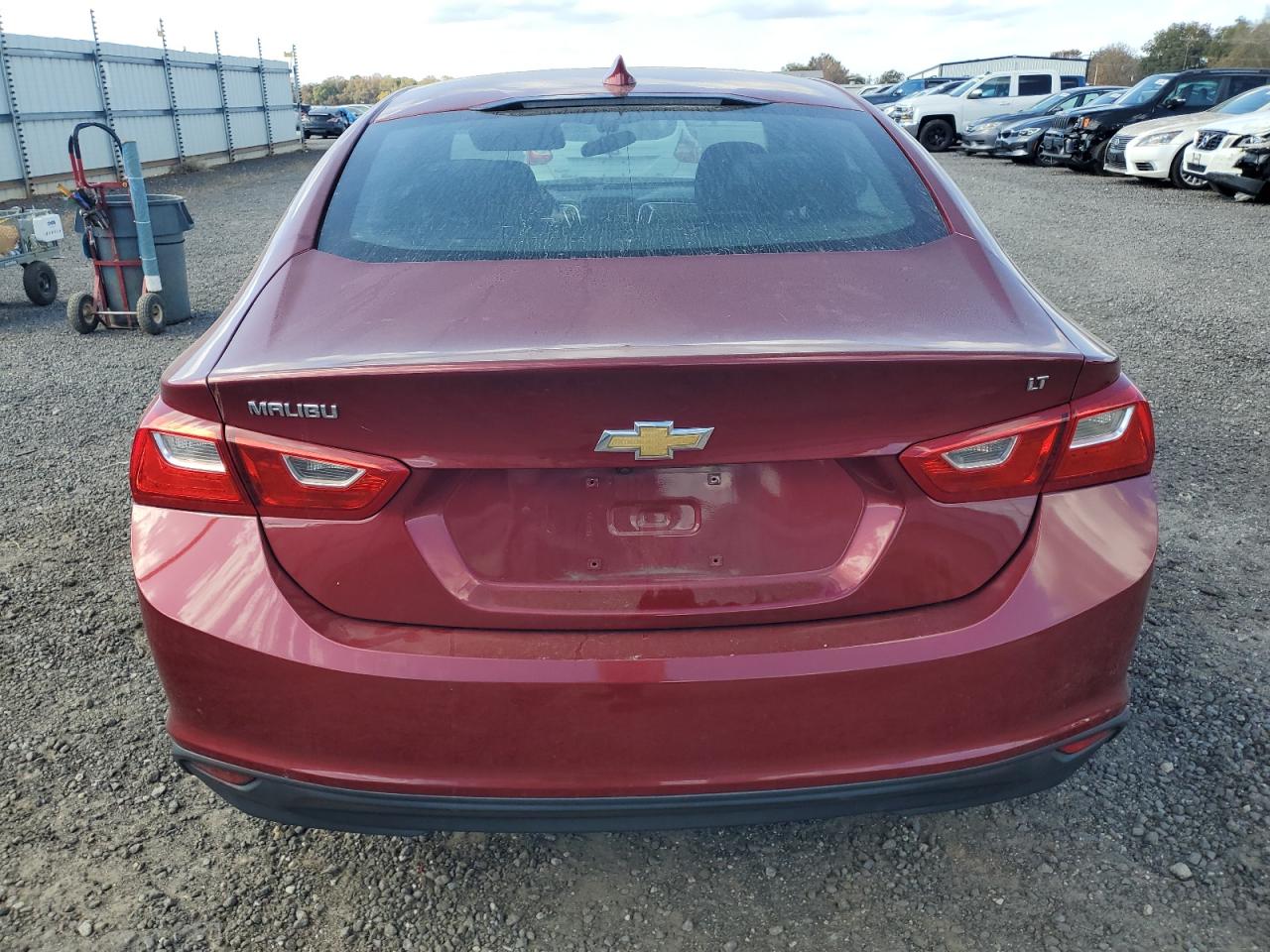 VIN 1G1ZD5ST1JF133129 2018 CHEVROLET MALIBU no.6