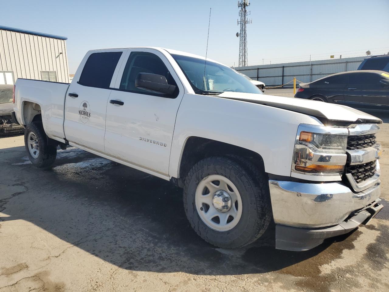 2017 Chevrolet Silverado - Image 4
