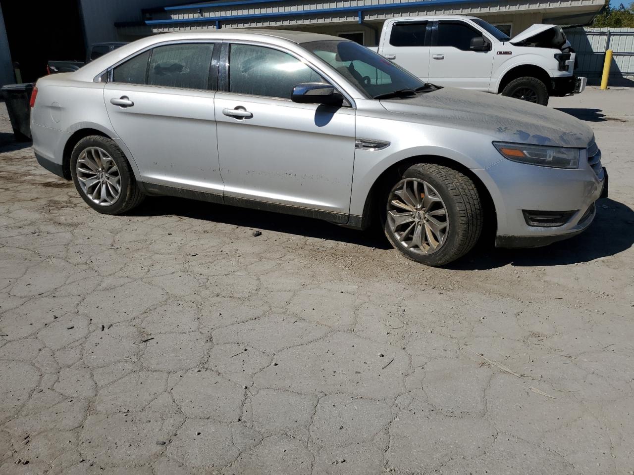 1FAHP2F82FG123862 2015 Ford Taurus Limited