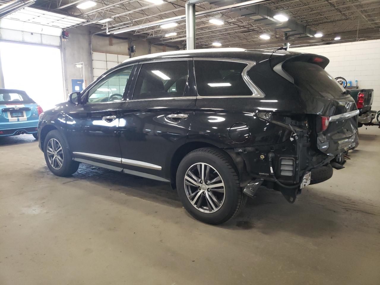 2016 Infiniti QX60 - Image 2