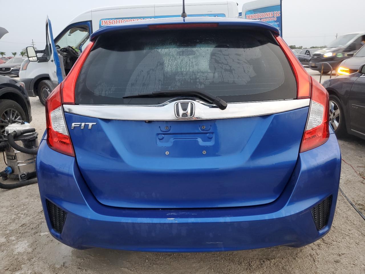 2016 Honda Fit - Image 6