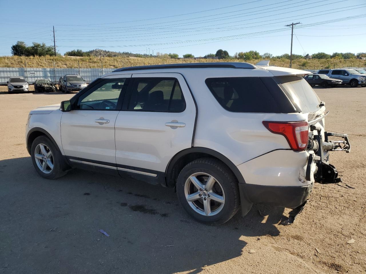 1FM5K8D81HGB63379 2017 FORD EXPLORER - Image 2