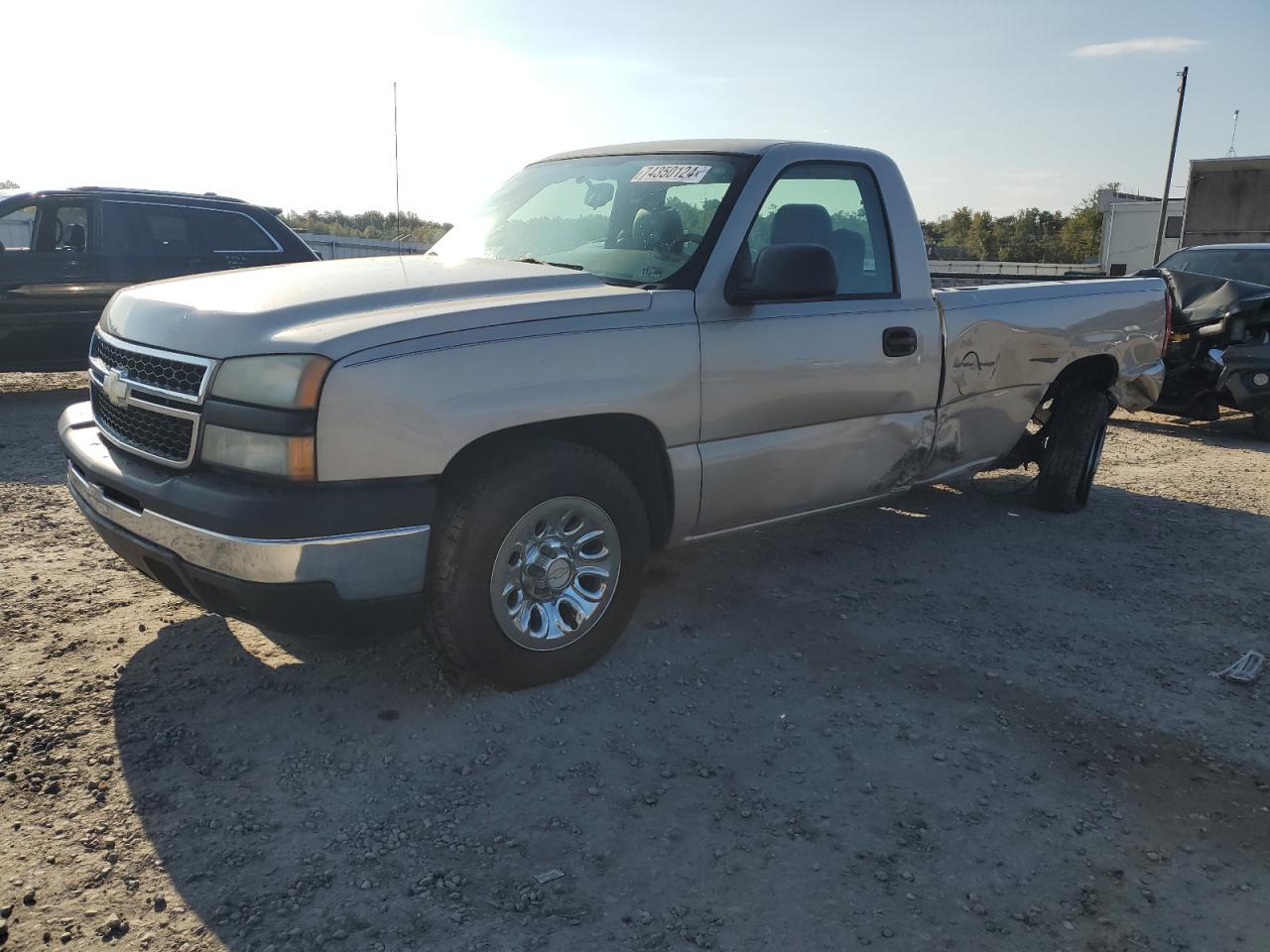 2007 Chevrolet Silverado - Image 1
