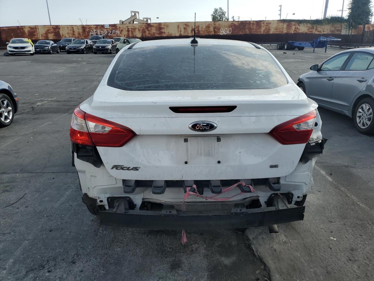 2014 Ford Focus Se VIN: 1FADP3F28EL349832 Lot: 76423254