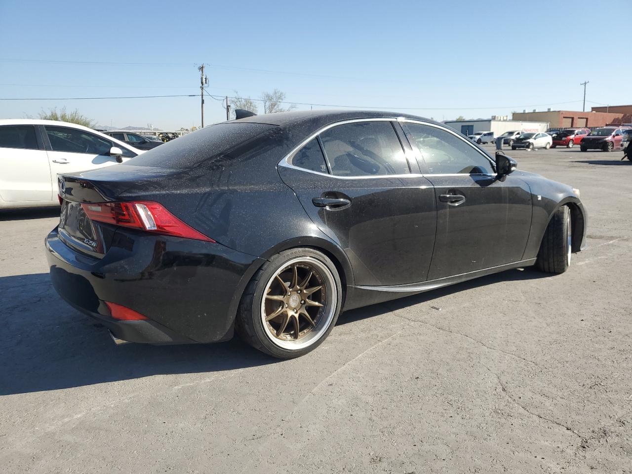 2014 Lexus IS - Image 3
