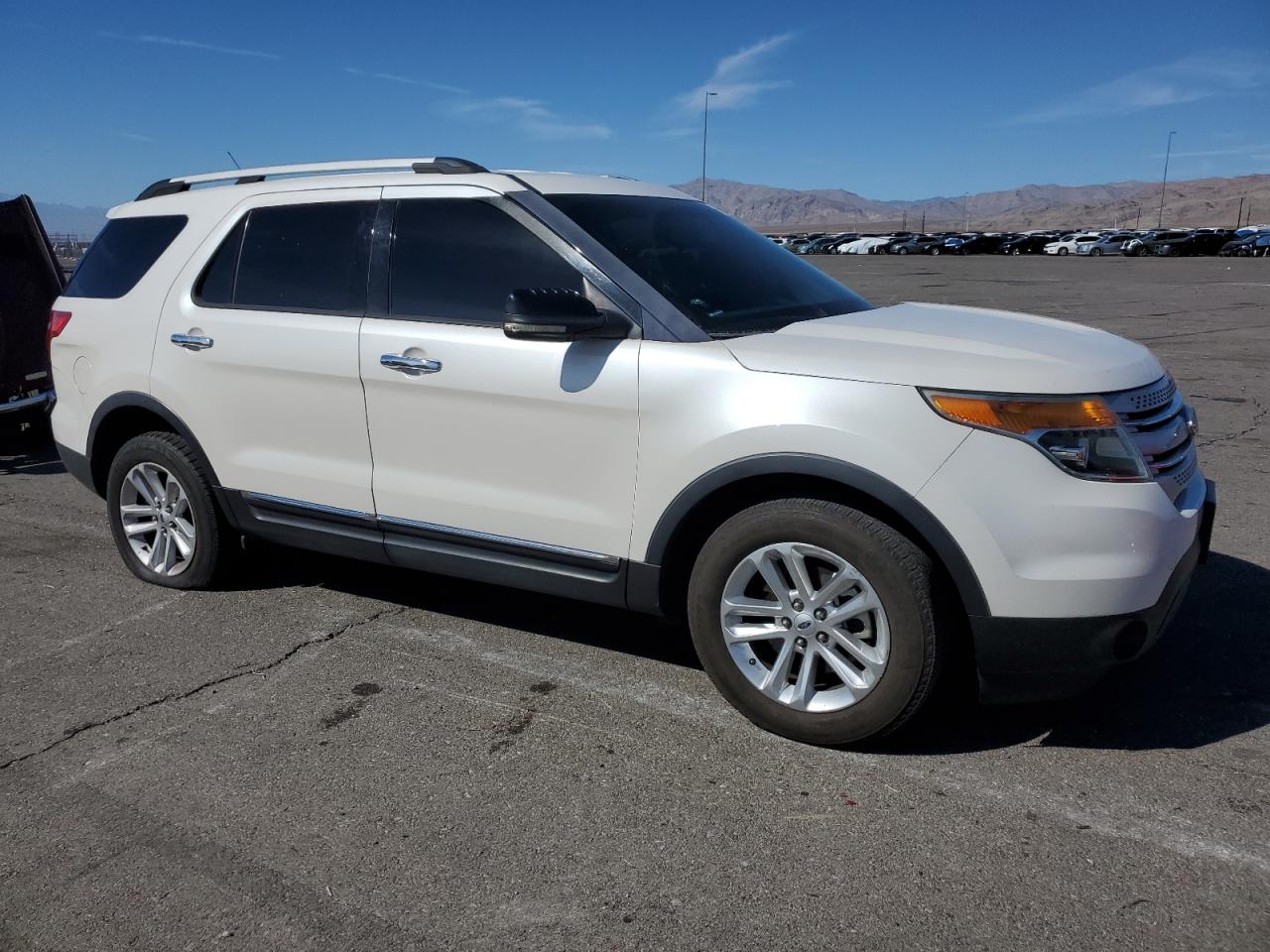 VIN 1FM5K7D92DGA08109 2013 FORD EXPLORER no.4