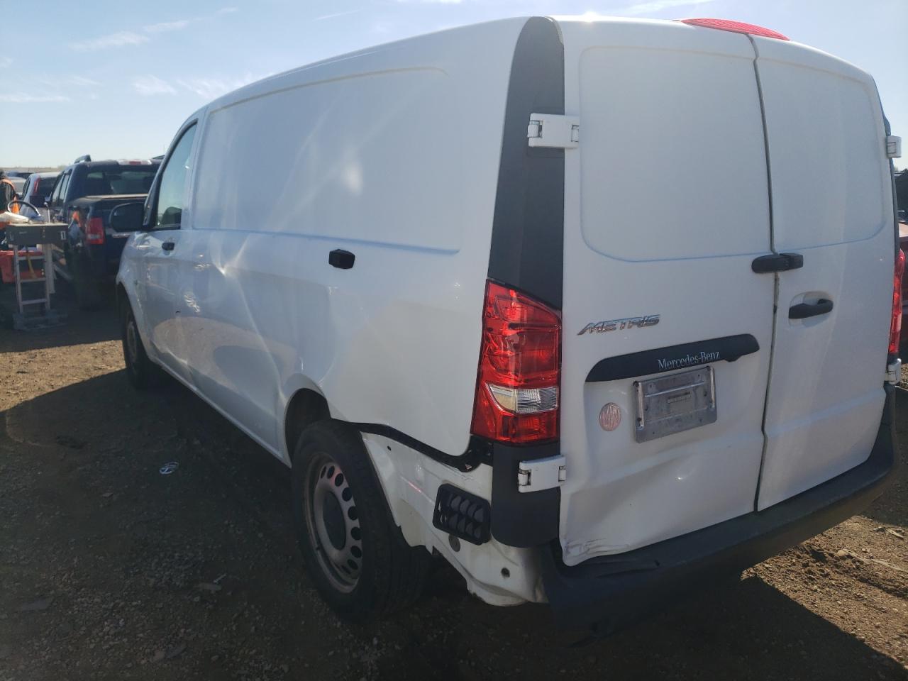 VIN WD3PG2EA6G3124350 2016 MERCEDES-BENZ METRIS no.2