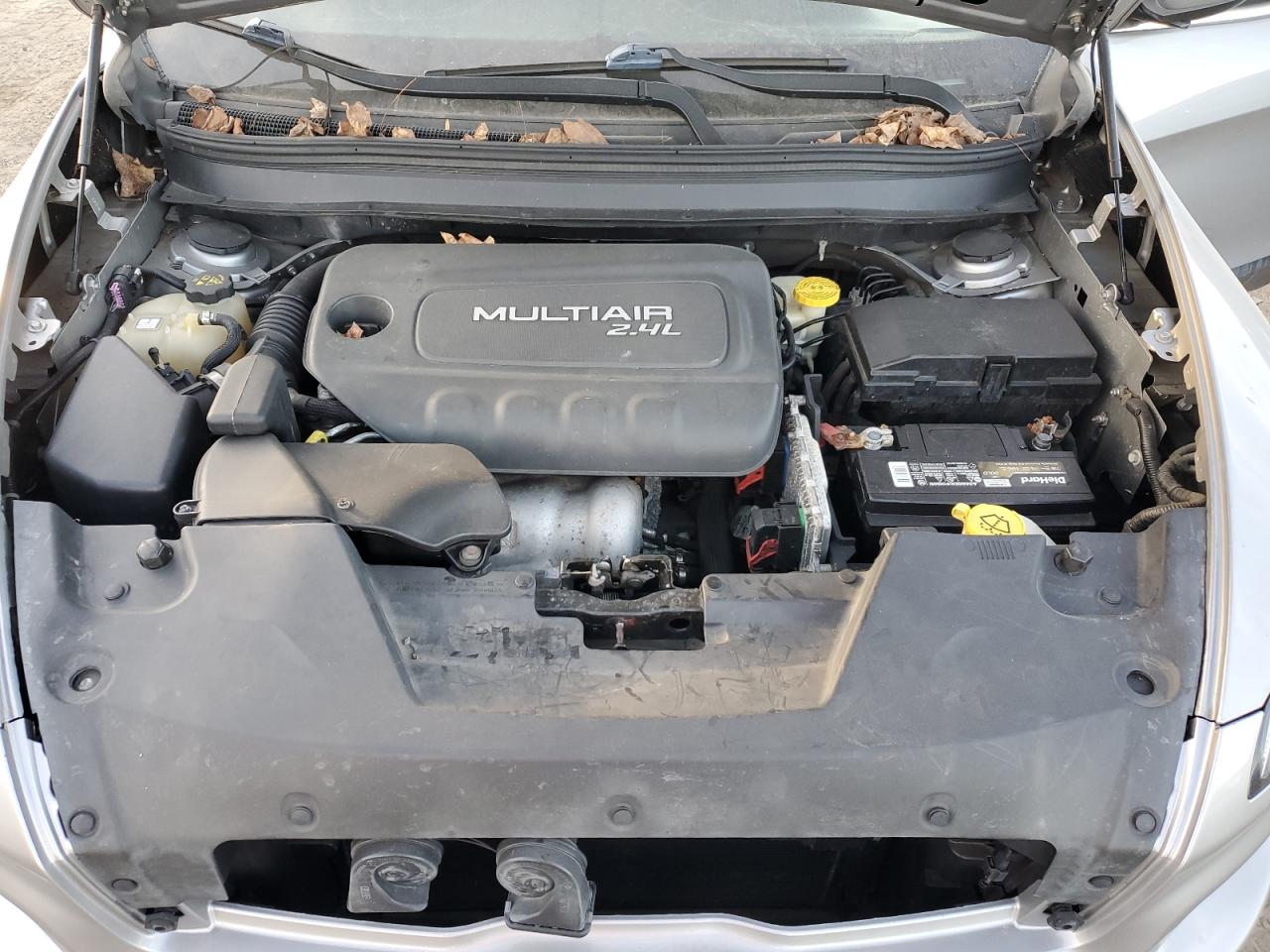 2015 Jeep Grand Cherokee - Image 12