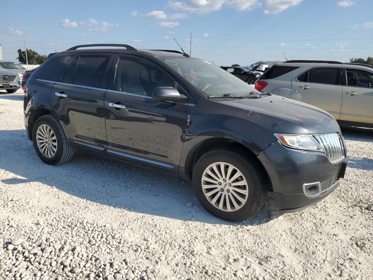 VIN 2LMDJ6JK7DBL09227 2013 LINCOLN MKX no.4