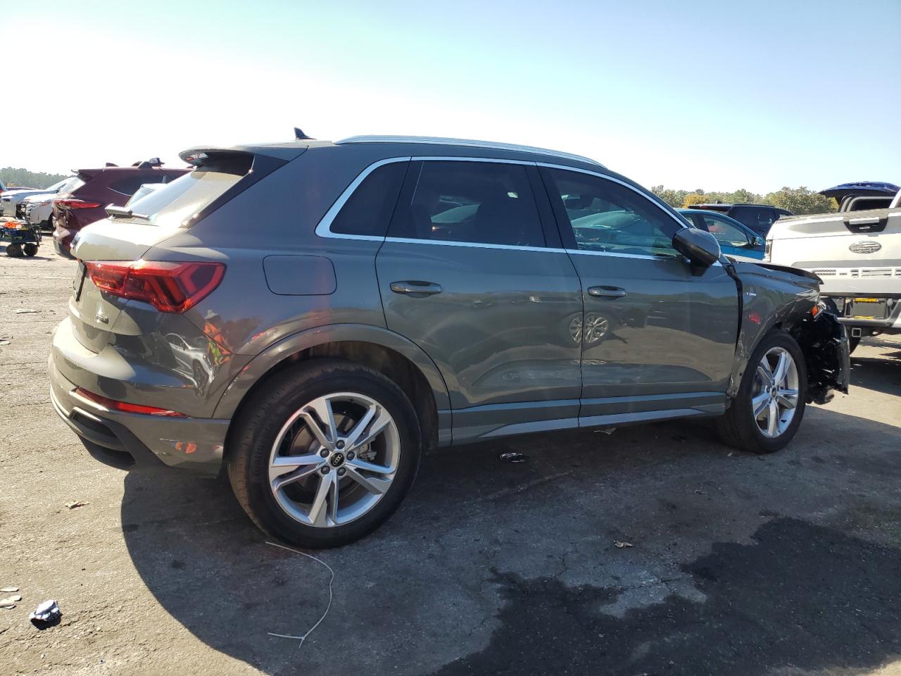 2024 Audi Q3 - Image 3