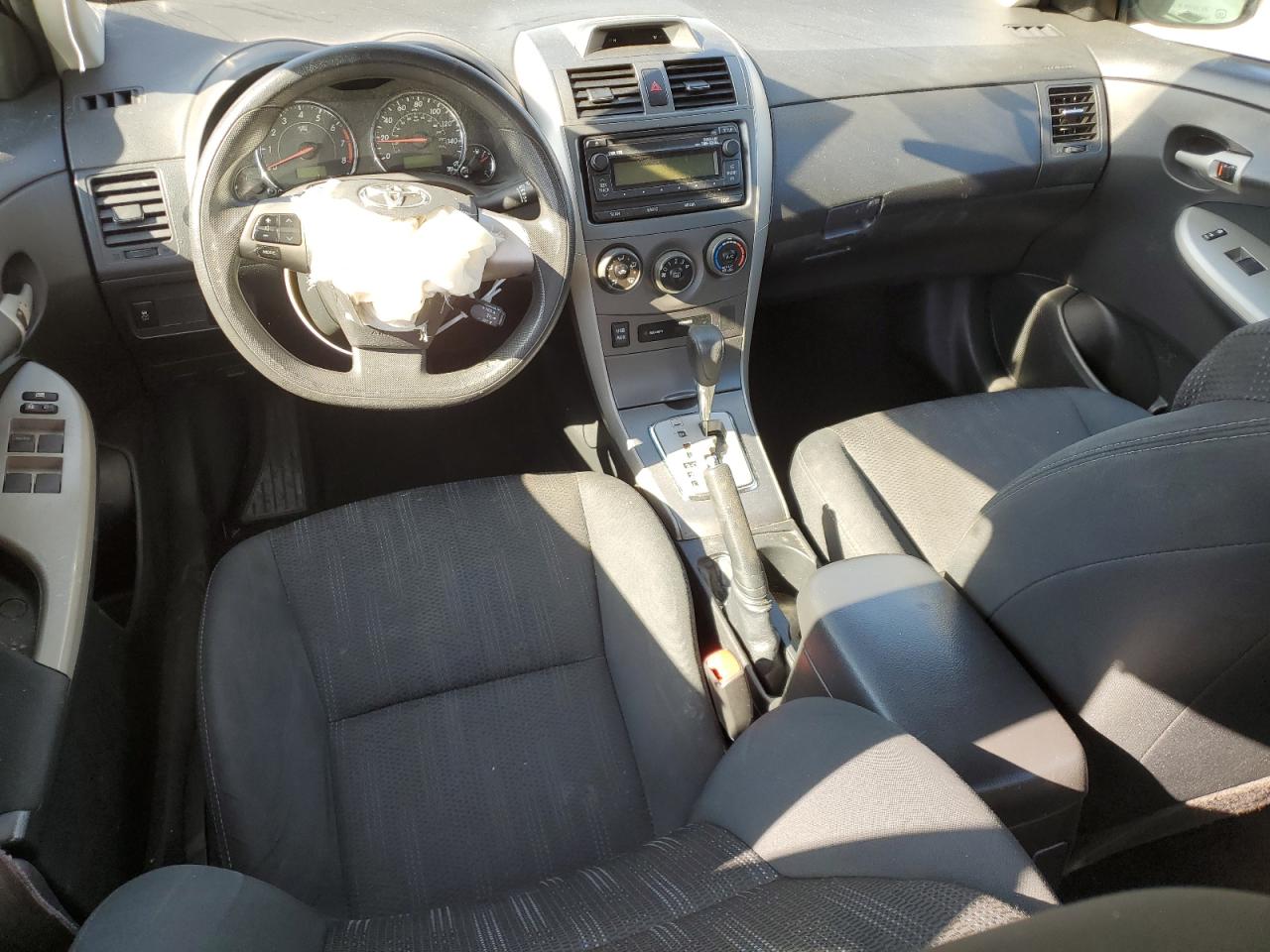 2012 Toyota Corolla - Image 8