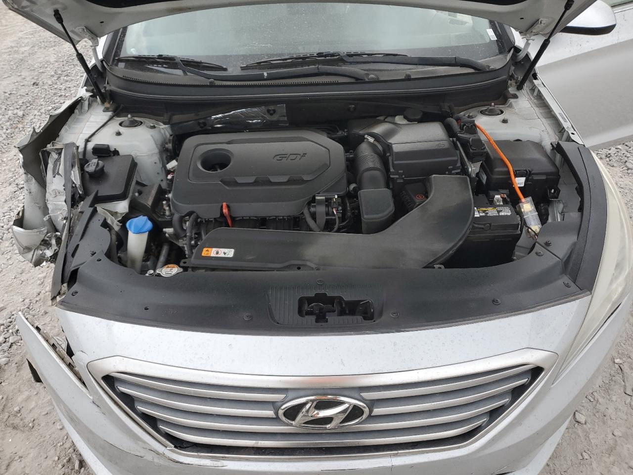 2015 Hyundai Sonata - Image 13