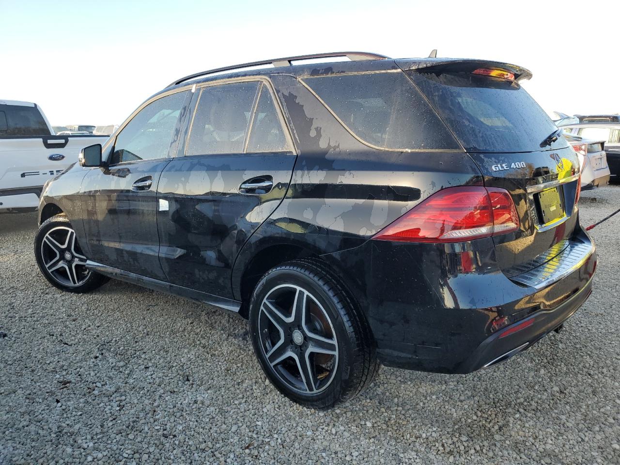 VIN 4JGDA5GB4GA768972 2016 MERCEDES-BENZ GLE-CLASS no.2