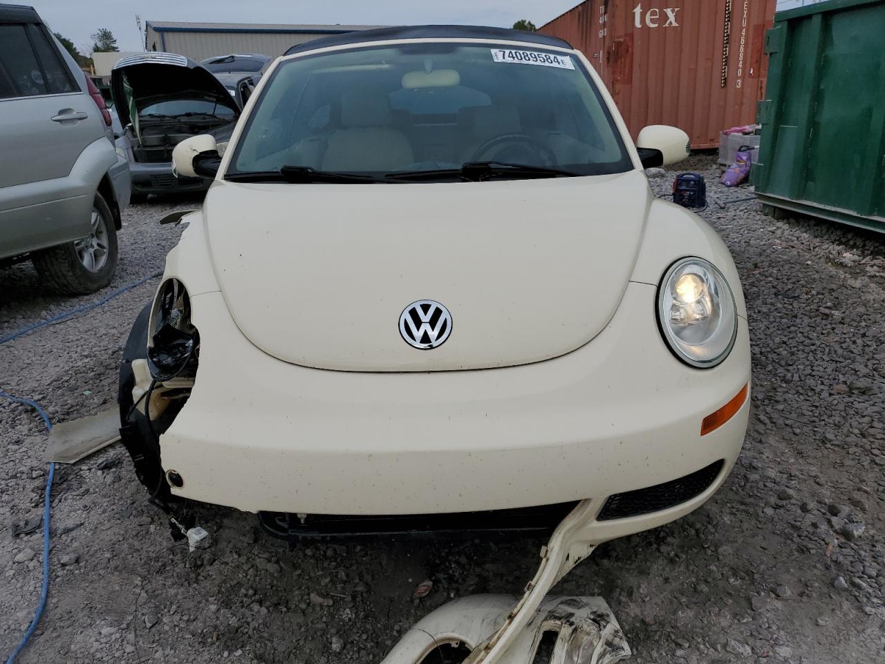 2008 Volkswagen New Beetle Convertible Se VIN: 3VWRF31Y98M408398 Lot: 74089584