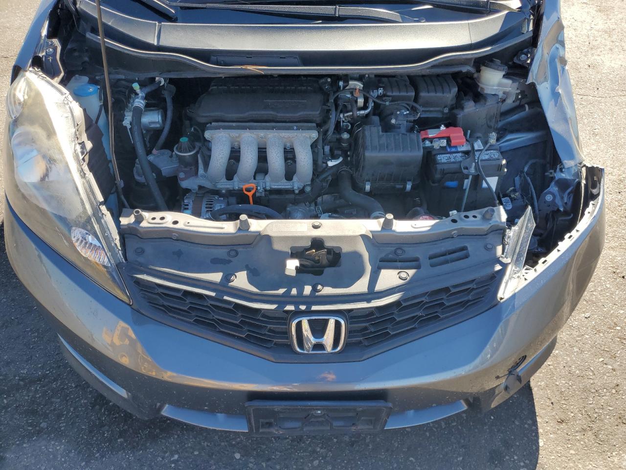 2013 Honda Fit - Image 11