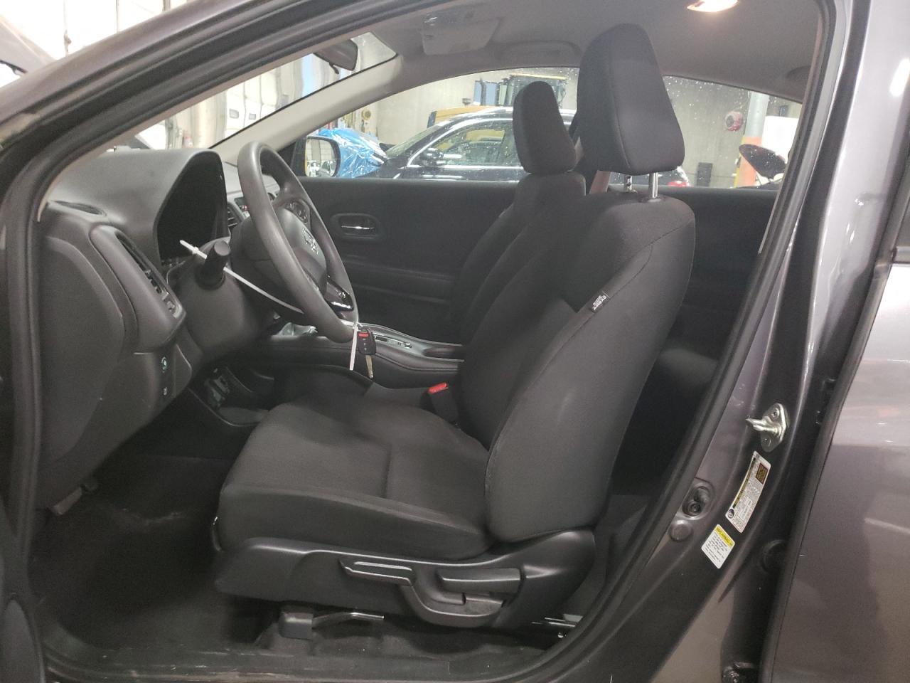 3CZRU6H34GM705124 2016 Honda Hr-V Lx