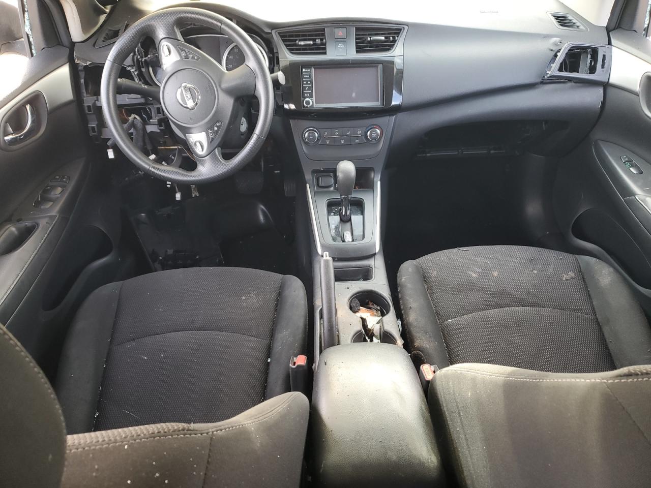 2019 Nissan Sentra - Image 8