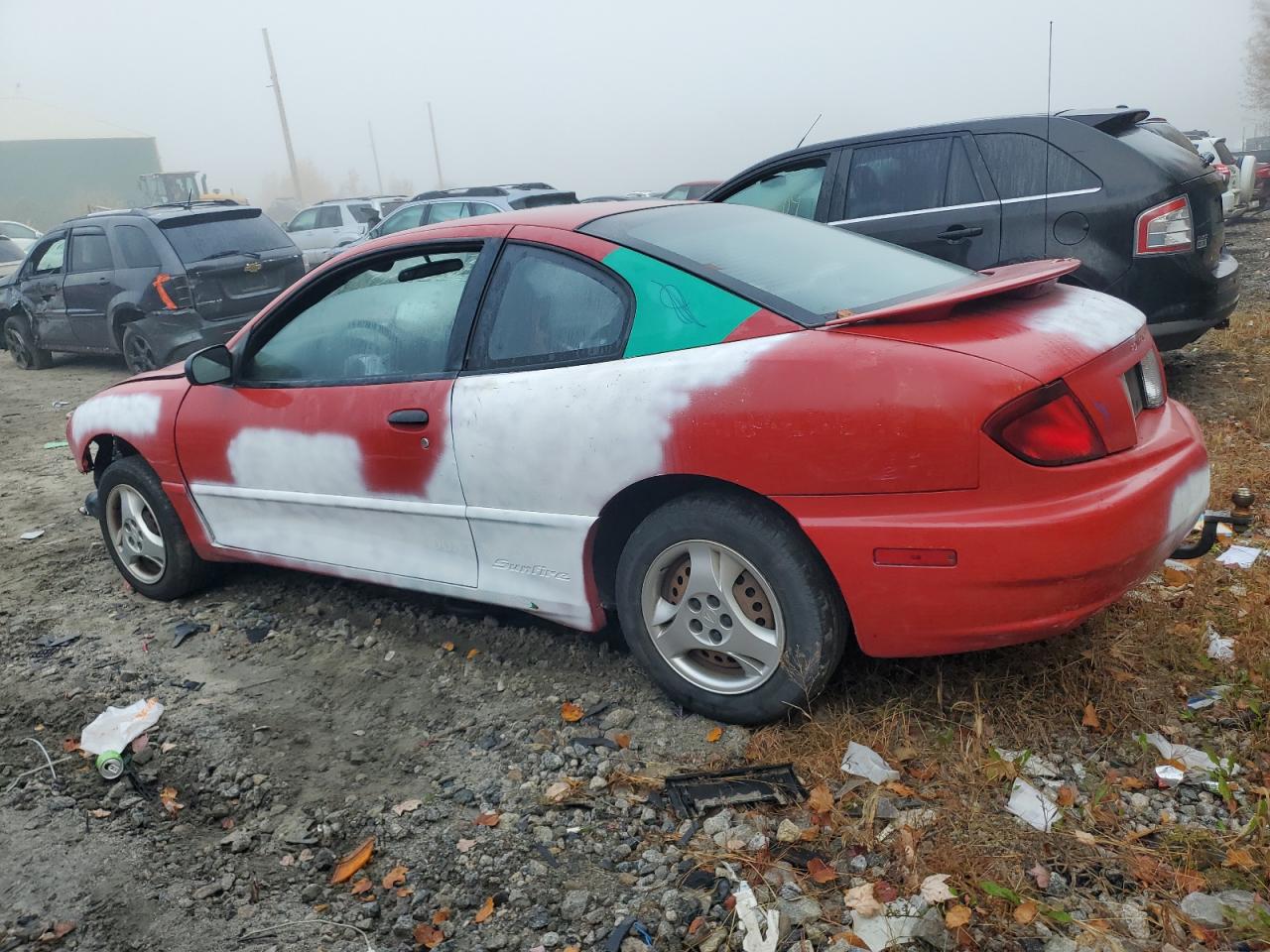 2005 Pontiac Sunfire - Image 2