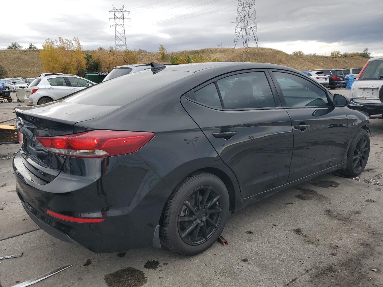 2018 Hyundai Elantra - Image 3