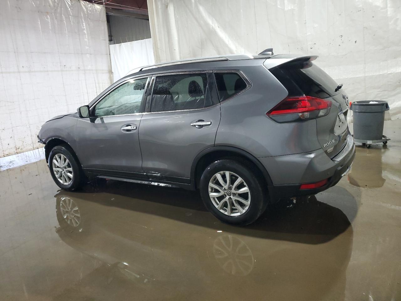 2020 Nissan Rogue - Image 2