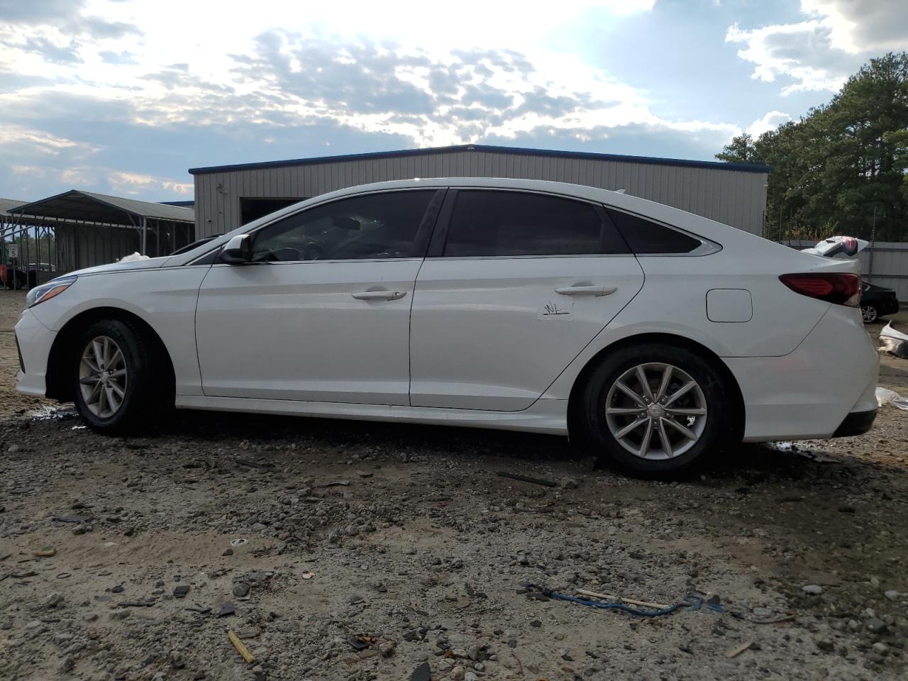 2018 Hyundai Sonata Se VIN: 5NPE24AF8JH716725 Lot: 73985864