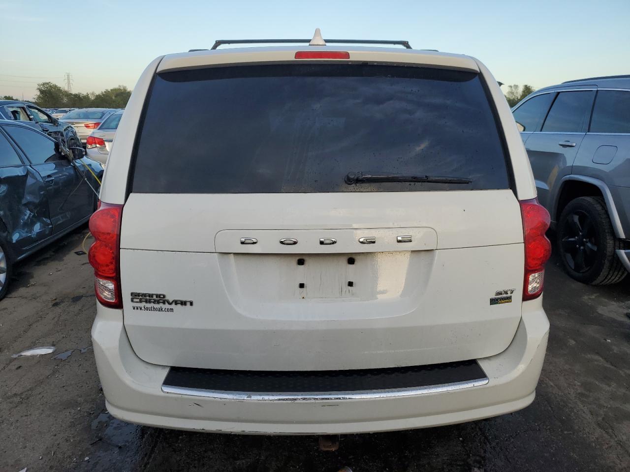 2014 Dodge Grand Caravan Sxt VIN: 2C4RDGCG4ER155676 Lot: 73801934