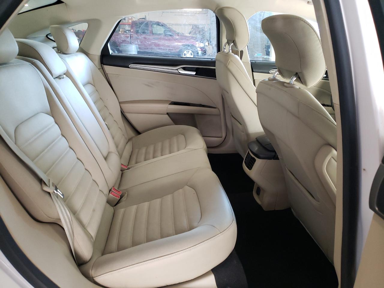 2013 Ford Fusion - Image 10