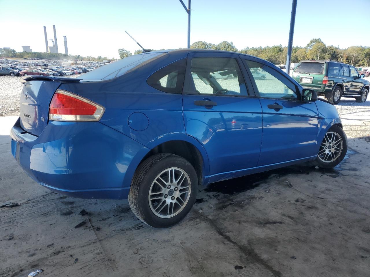 2010 Ford Focus - Image 3