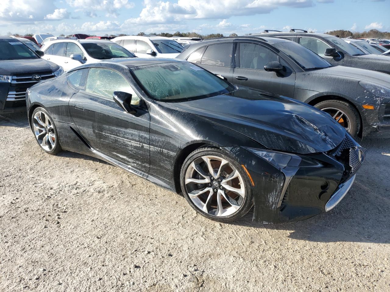 VIN JTHHP5AY7JA005268 2018 LEXUS LC500 no.4