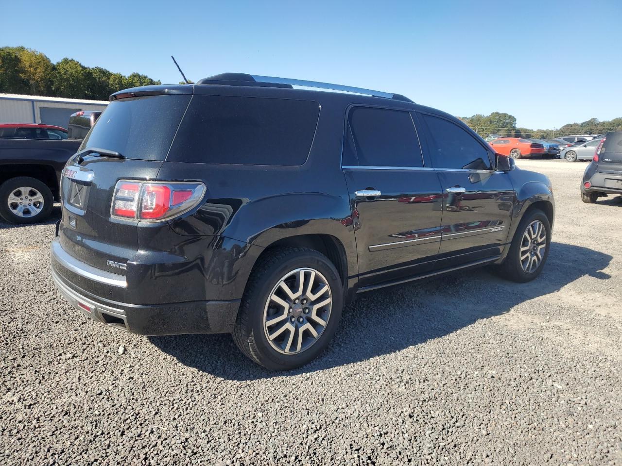 2014 GMC Acadia - Image 3