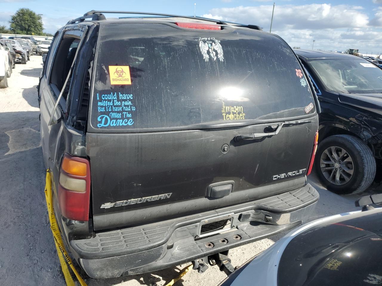 2003 Chevrolet Suburban C1500 VIN: 3GNEC16Z83G112366 Lot: 76051074