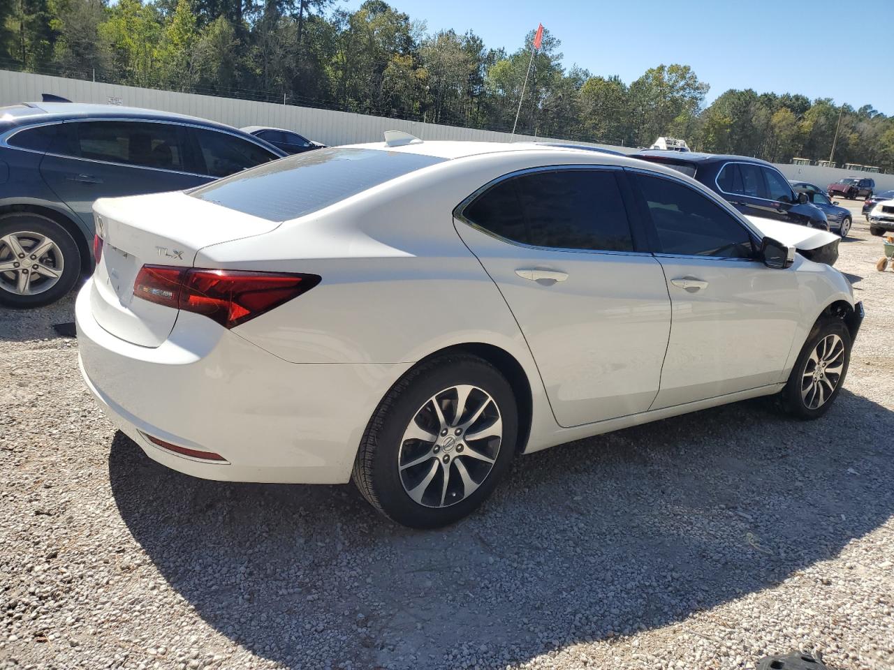 2016 Acura TLX - Image 3