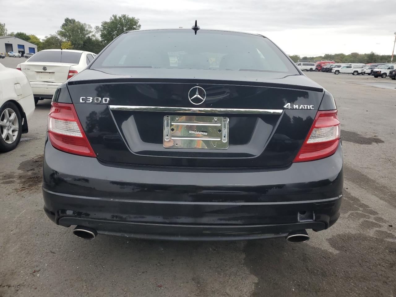 2011 Mercedes-Benz C 300 4Matic VIN: WDDGF8BB7BR185310 Lot: 73794984